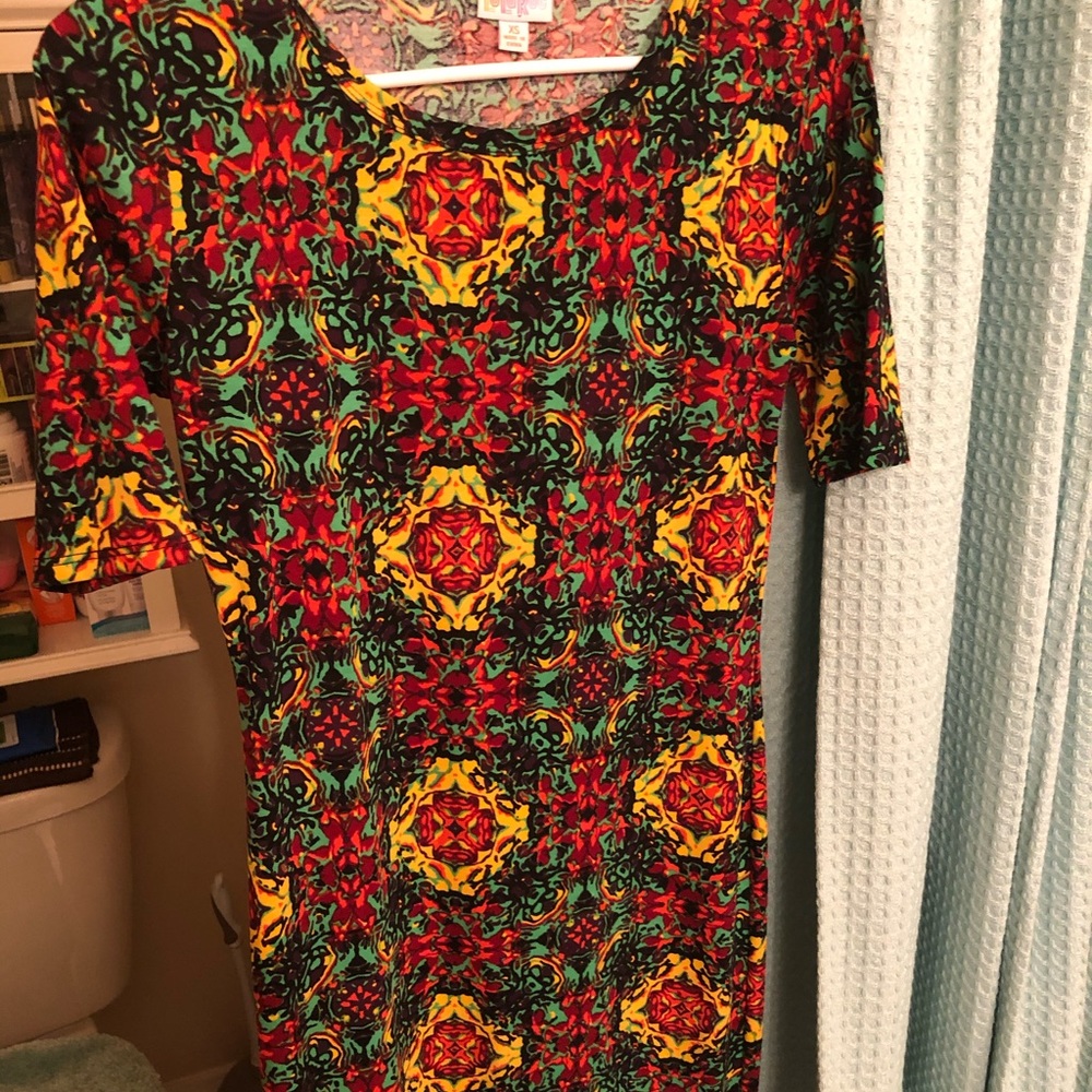 ‼️BOGO SPECIAL‼️NWOT XS LulaRoe Julia